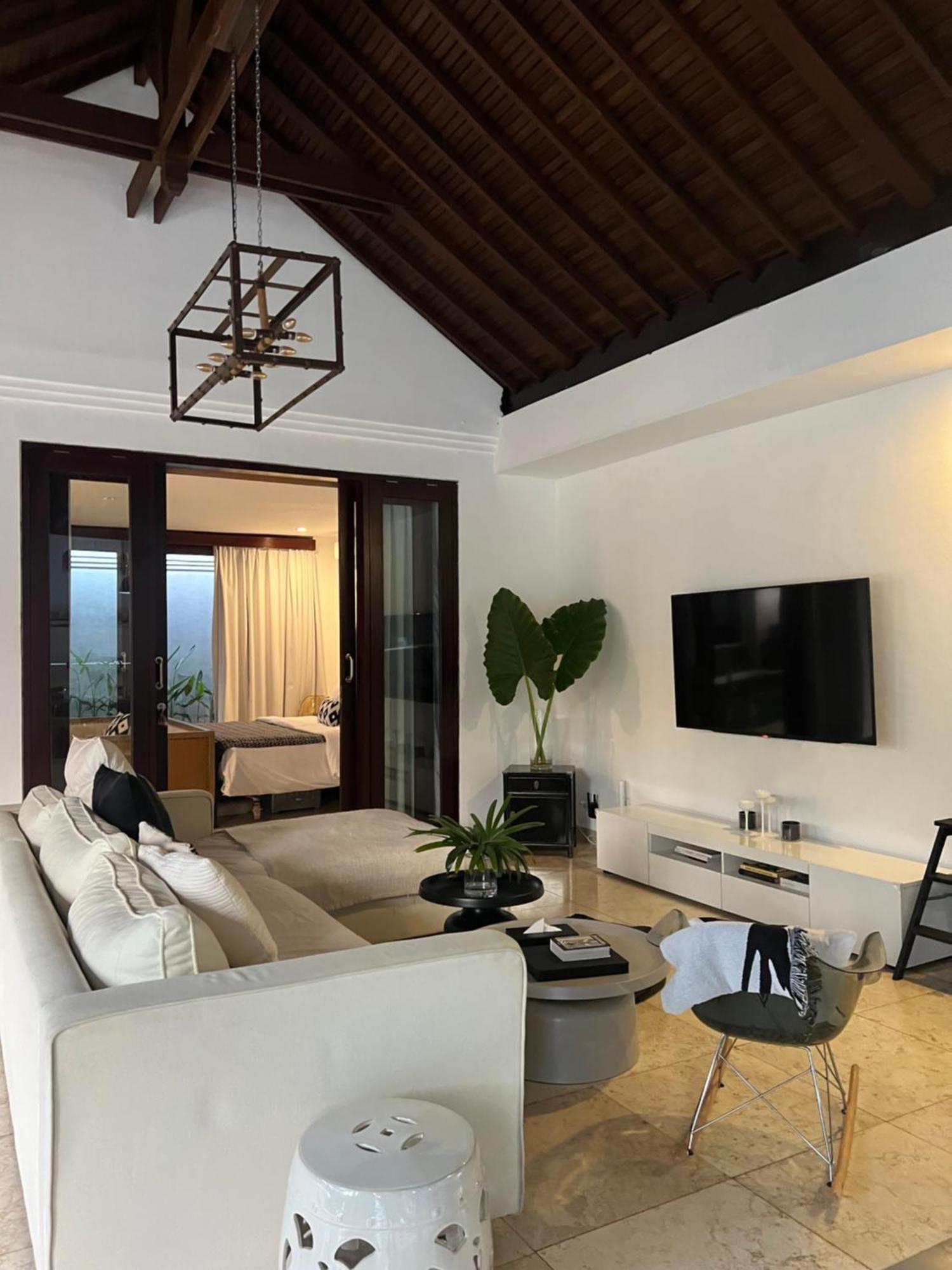 The Mia Bali Villa Kerobokan  Exterior photo