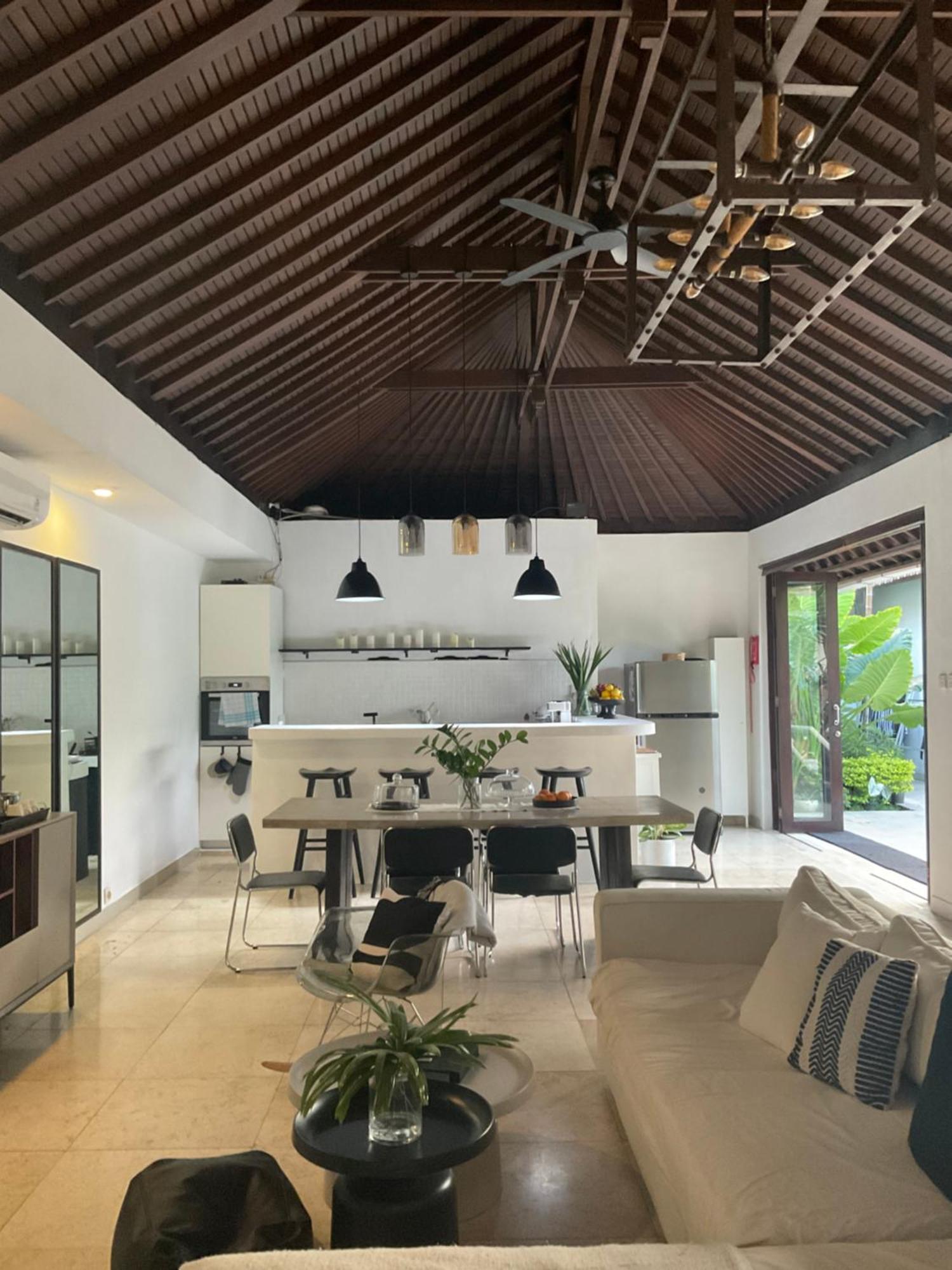 The Mia Bali Villa Kerobokan  Exterior photo