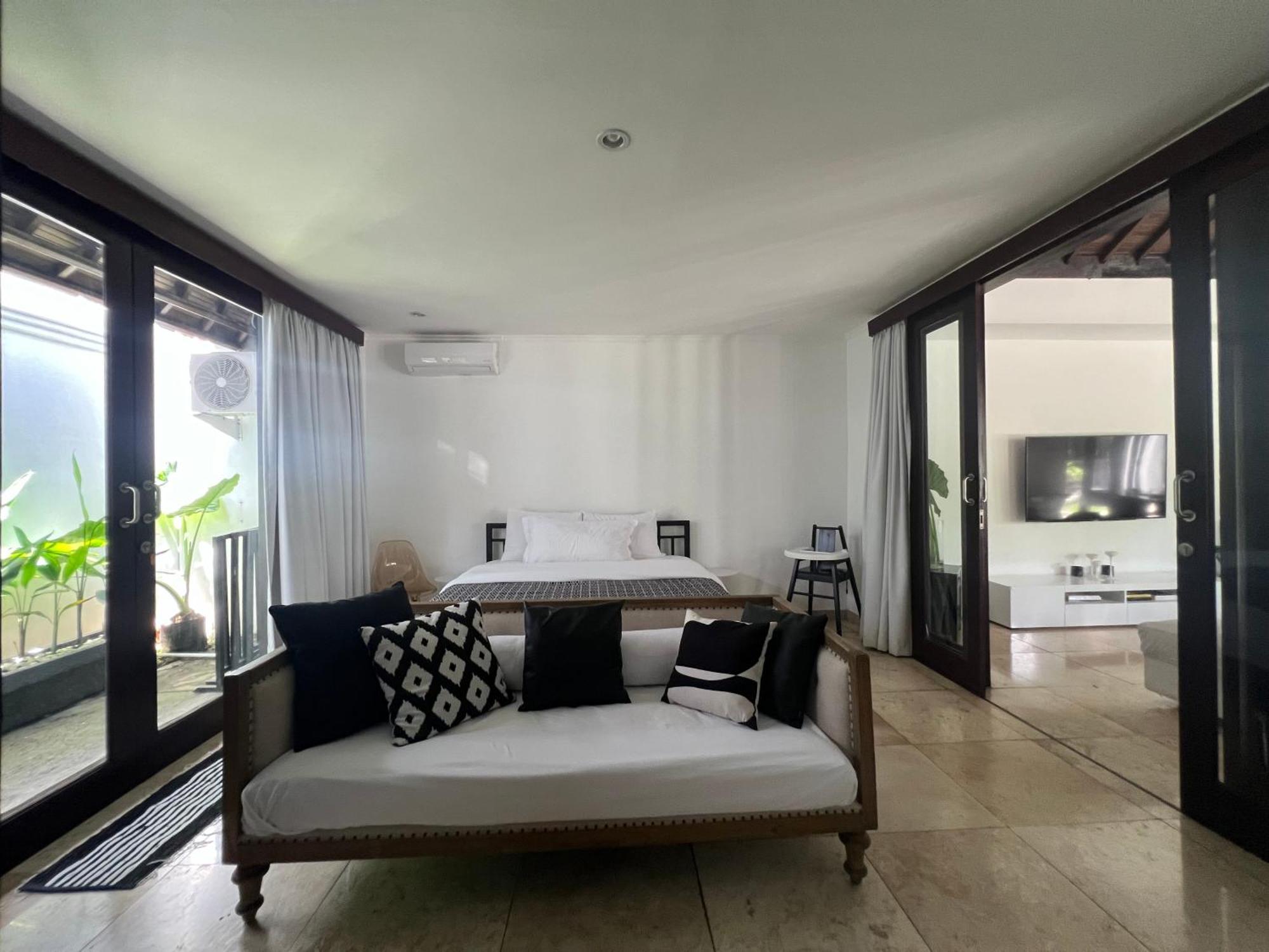 The Mia Bali Villa Kerobokan  Exterior photo